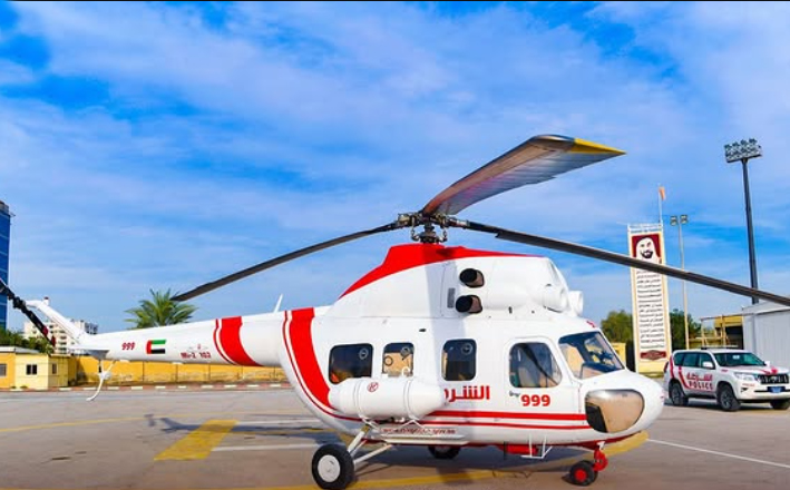 আমিরাতে পাহাড়ে ঘুরতে গিয়ে আটকা ৩ জনকে হেলিকপ্টার দিয়ে উদ্ধার করল পুলিশ