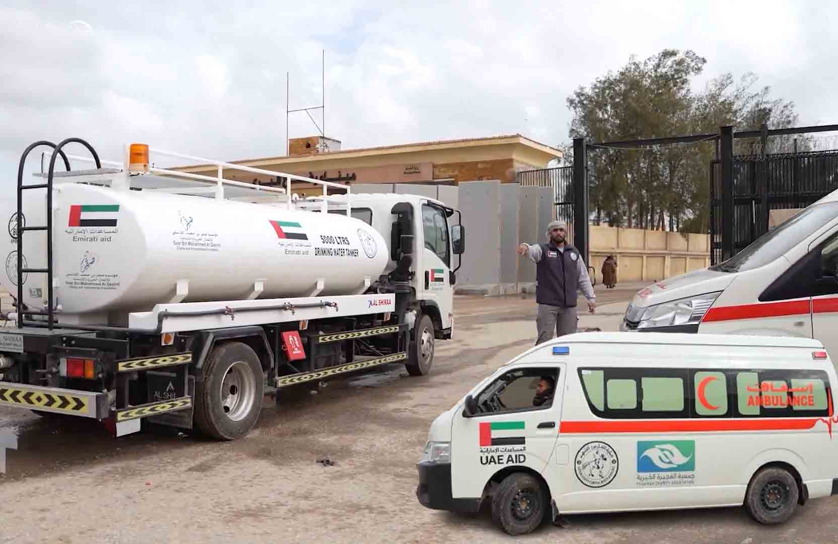 গা;জা’য় খাদ্য, অ্যাম্বুলেন্স, ও চিকিৎসা সেবা প্রদান করছে আরব আমিরাত