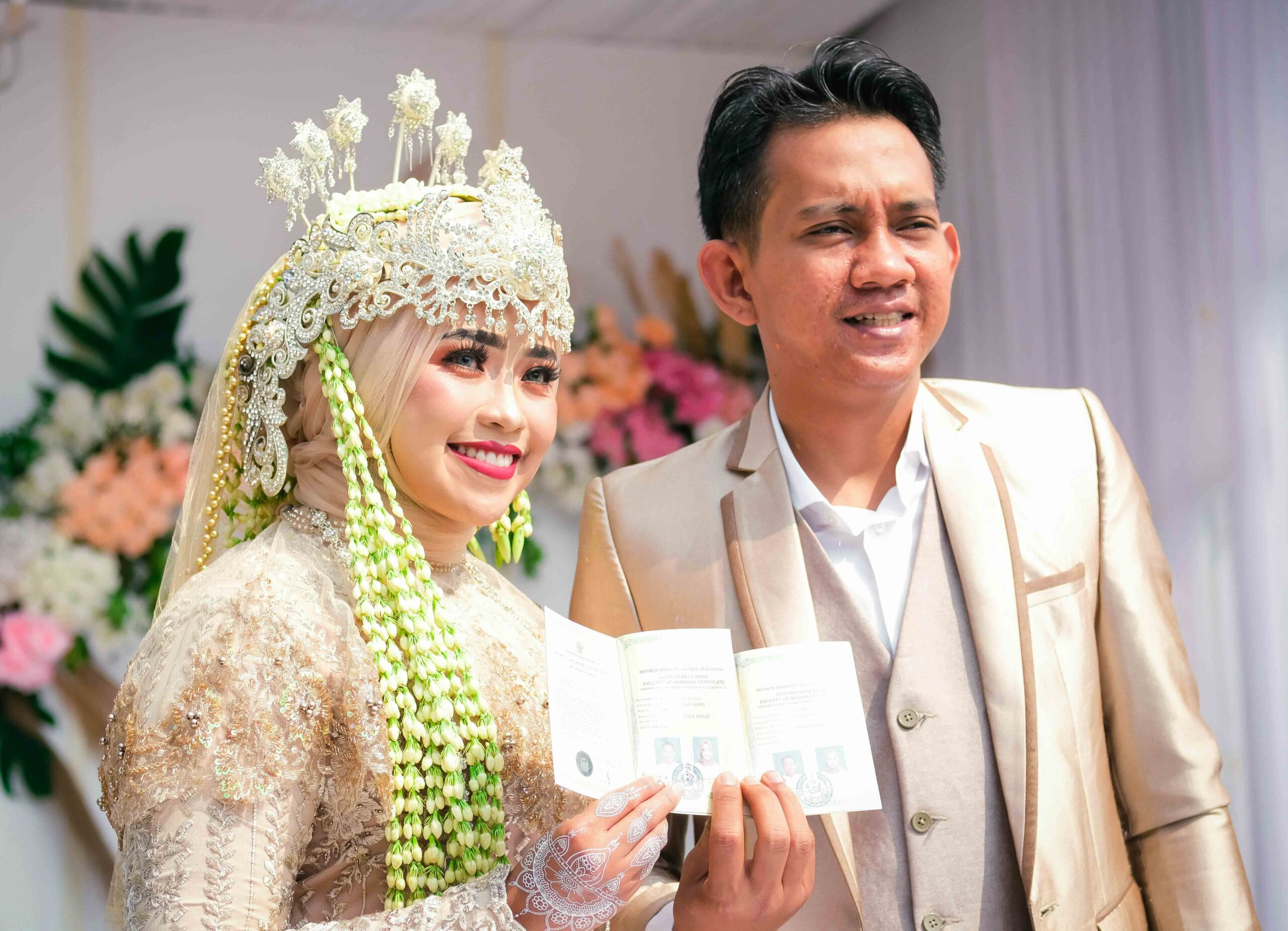 আমিরাতে আল হাবতুরের কর্মীরা বিয়ে করলেই পাবে ১৬ লক্ষ, সন্তান নিলে দ্বিগুণ