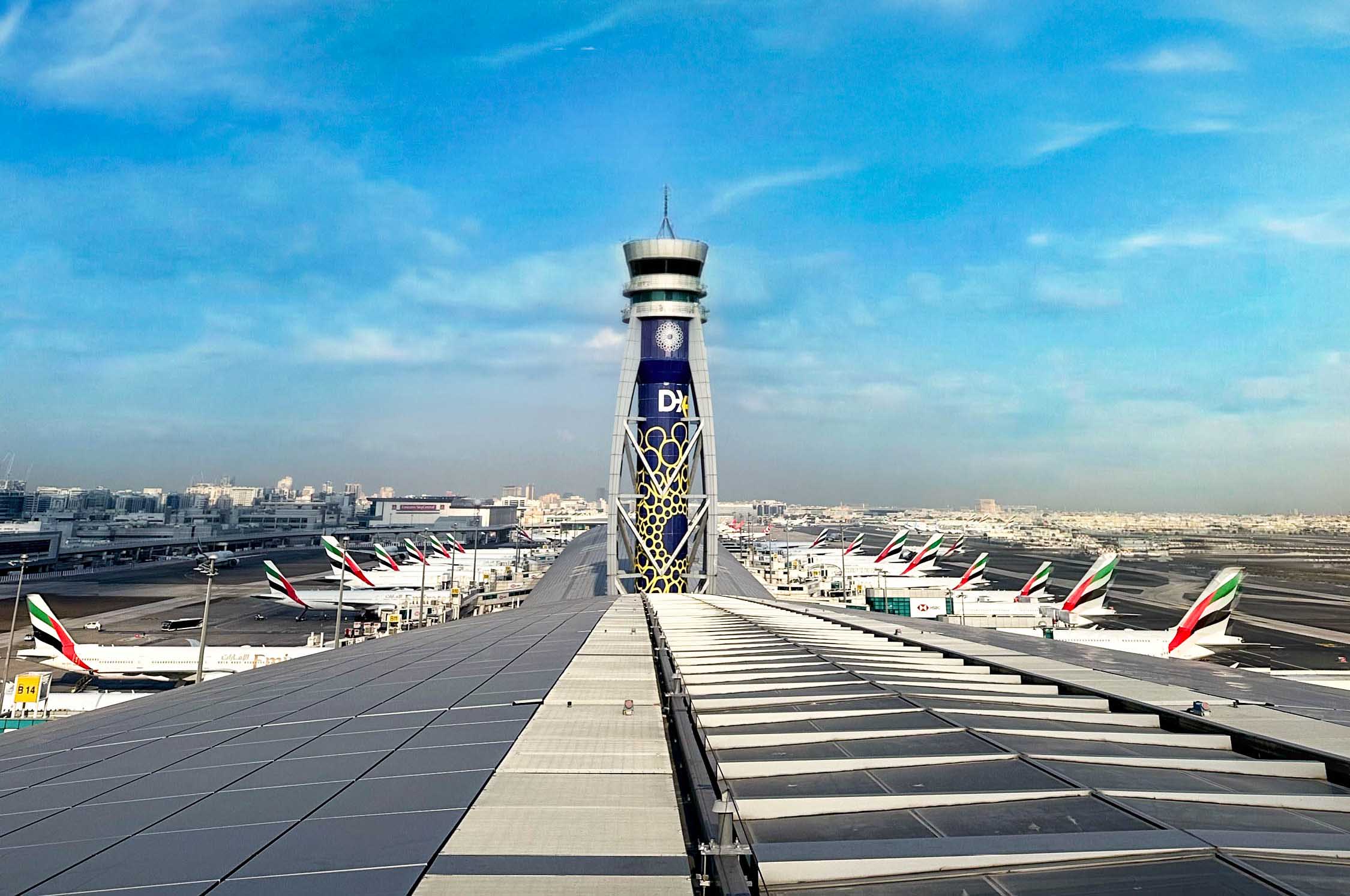 দুবাই এয়ারপোর্টের ফ্লাইট কার্যক্রম স্থগিত