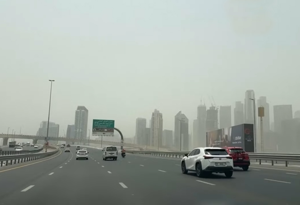 আরব আমিরাতে এই সপ্তাহে বিরূপ আবহাওয়ার পূর্বাভাস