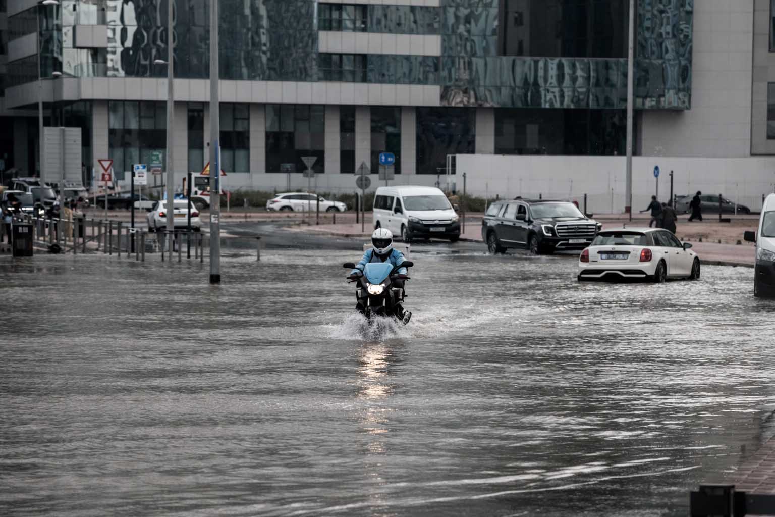 আরব আমিরাতে আগামী সপ্তাহে ফের বৃষ্টির পূর্বাভাস দিলো এনসিএম