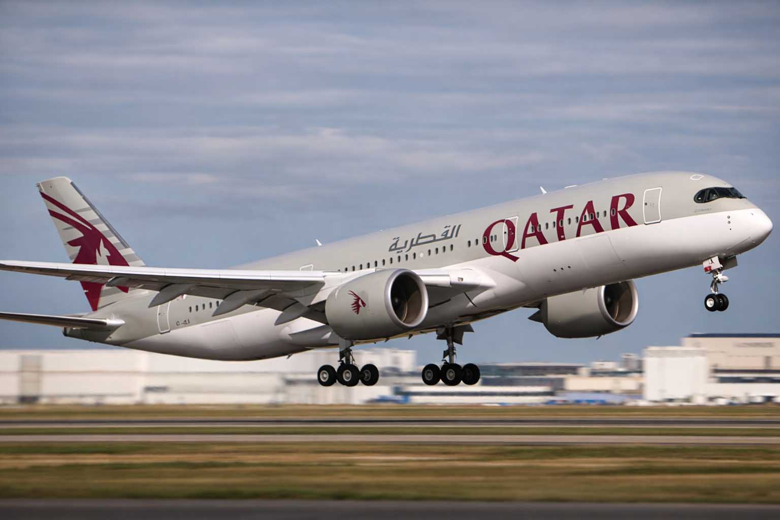 কাতারে আটকে পড়া ৪৩০ বাংলাদেশি দেশে ফিরেছেন বিশেষ বিমানে